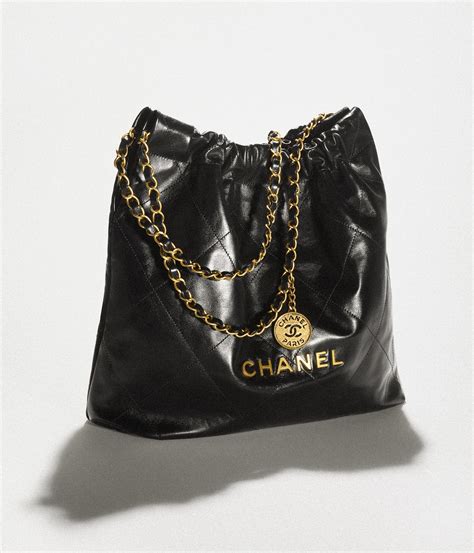 chanel 22 large handbag|chanel 22 small size.